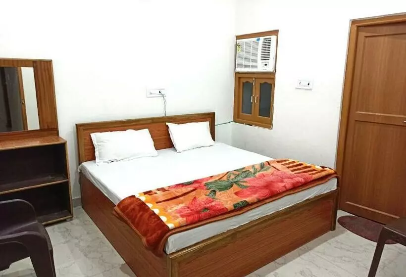 Natraj Homes   Hotel Natraj
