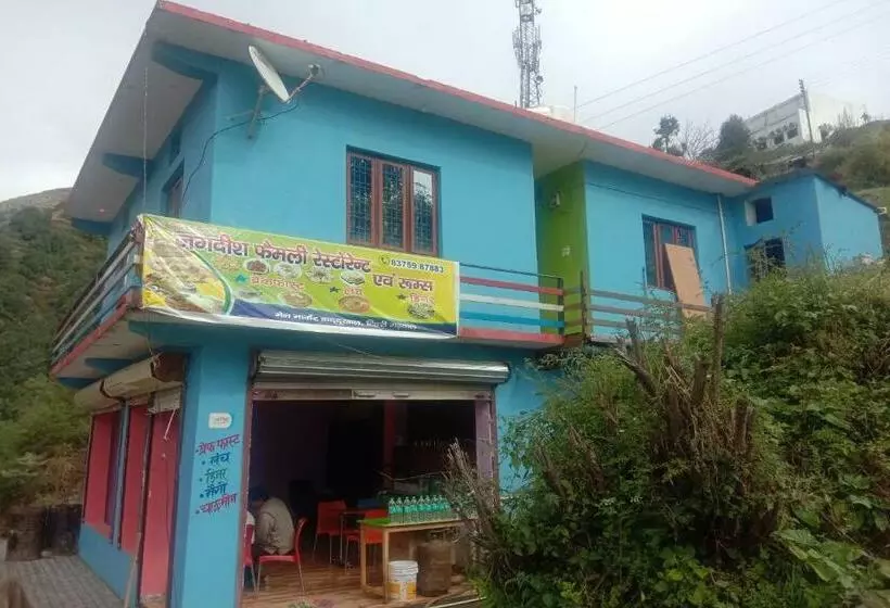 ホテル Pop Jagdeesh Family Restaurant And Rooms