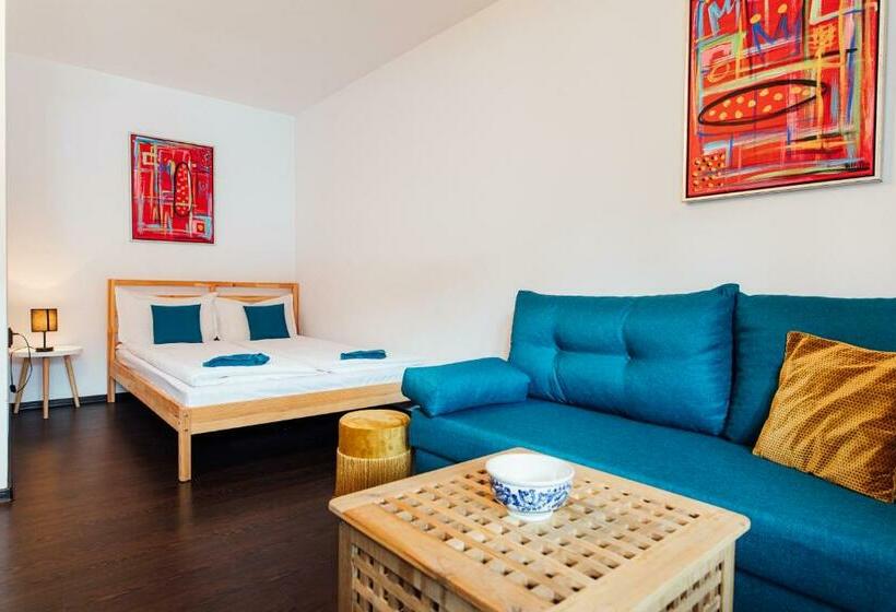 بنسيون Szitas Rooms