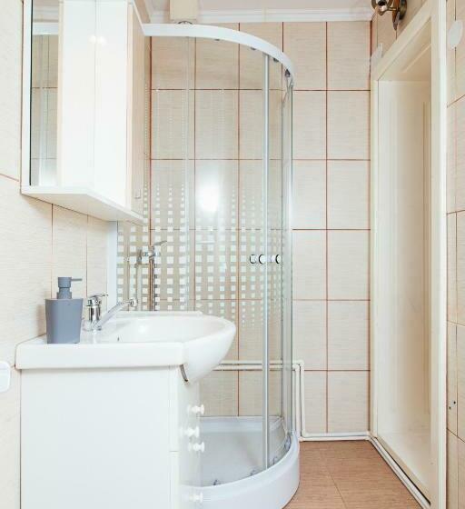 بنسيون Szitas Rooms