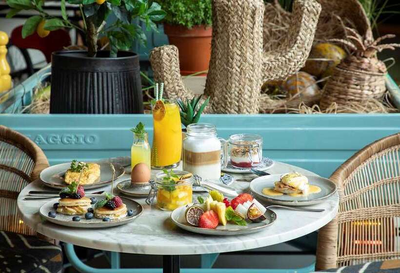 Se Catedral Hotel Porto, Tapestry Collection By Hilton