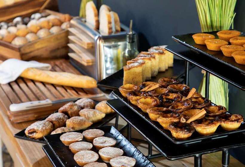 Se Catedral Hotel Porto, Tapestry Collection By Hilton