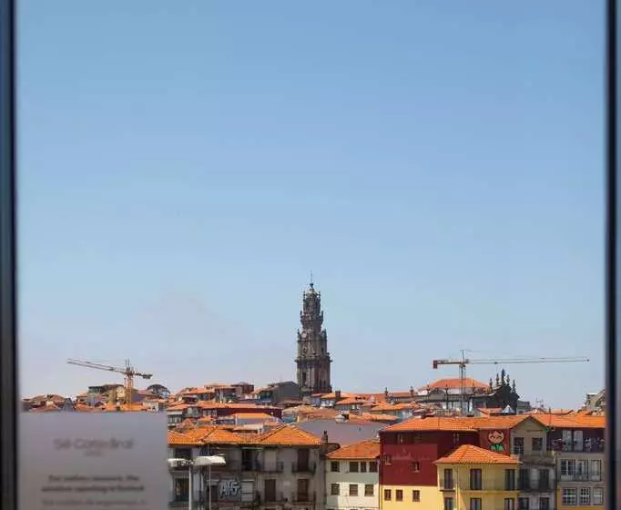 Se Catedral Hotel Porto, Tapestry Collection By Hilton