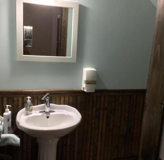 צימר Marmora And Lake Inn