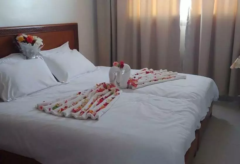 Hotelli Hôtel Zahrat Souss  Inezgane