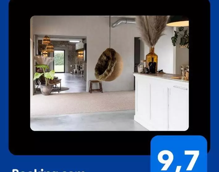 Aamiaismajoitus (B&B) Bbrut