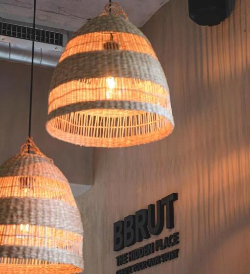 ベッドアンドブレックファースト Bbrut