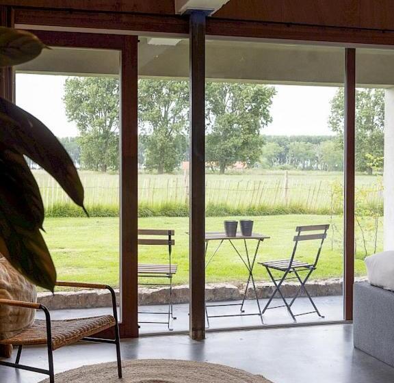 ベッドアンドブレックファースト Bbrut