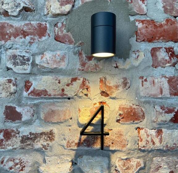 ベッドアンドブレックファースト Bbrut