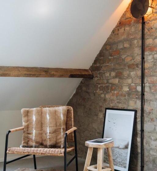 ベッドアンドブレックファースト Bbrut