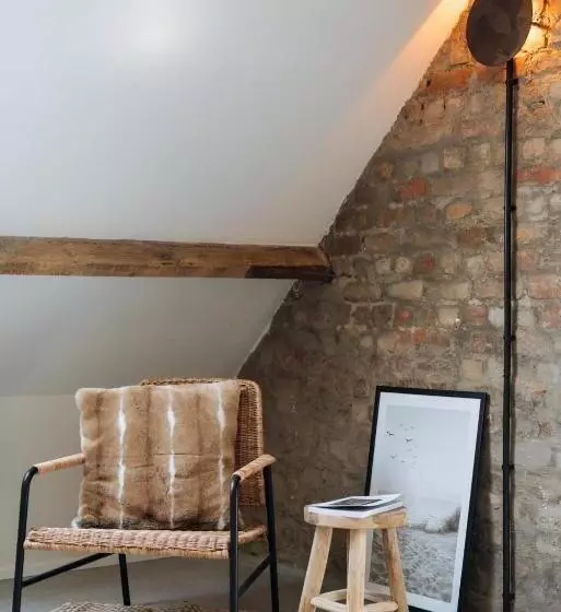 Aamiaismajoitus (B&B) Bbrut