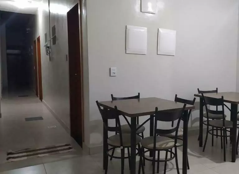 Retkeilymaja Pousada Dona Lia