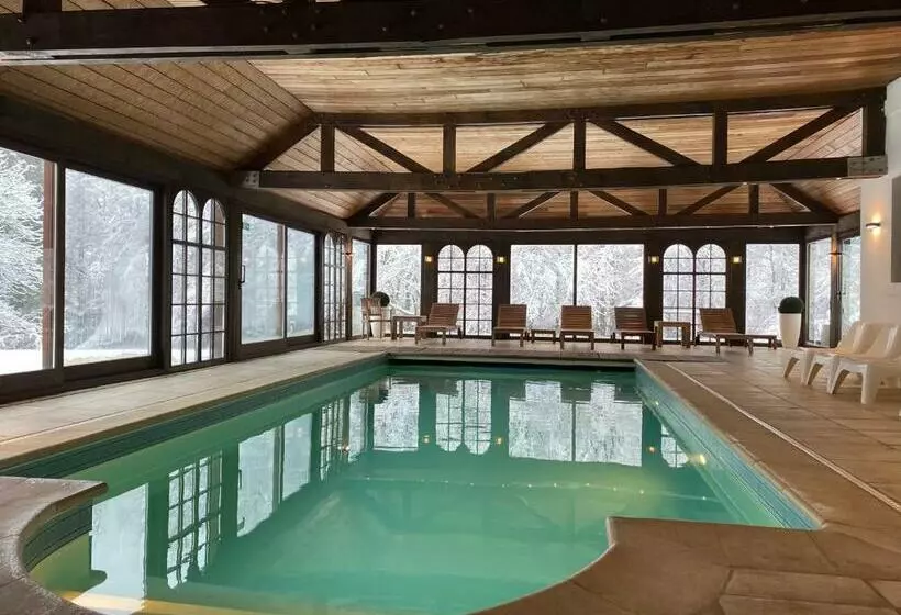 تختخواب و صبحانه Le Tri Renard Spa