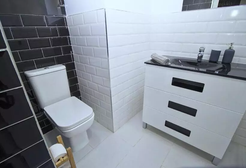 تختخواب و صبحانه T Homes   Cuenca