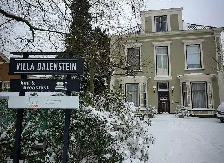 تختخواب و صبحانه Villa Dalenstein