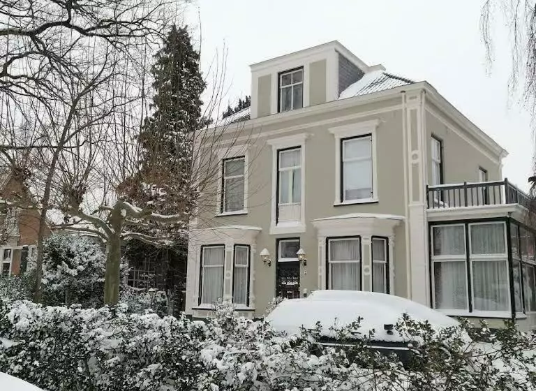 تختخواب و صبحانه Villa Dalenstein