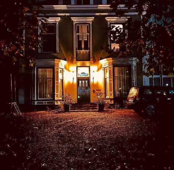تختخواب و صبحانه Villa Dalenstein