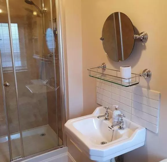 Clachan Farmhouse B & B