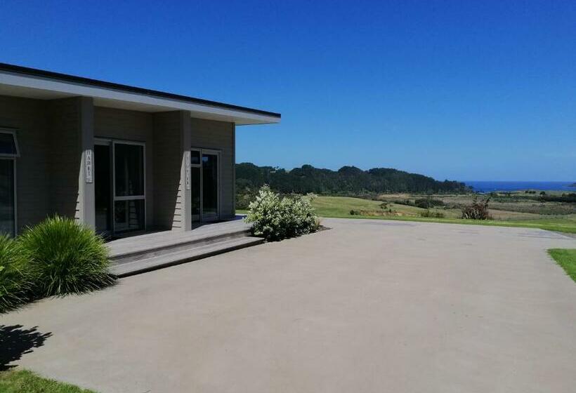 Hot Water Beach Lookout B&b