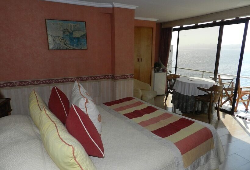 호텔 Restaurant Capducal