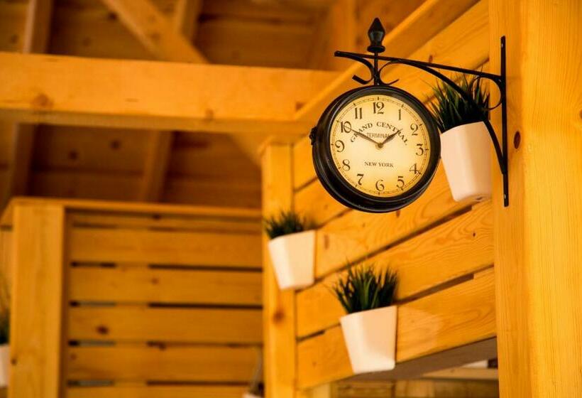 Outdoor Resort Tarasport