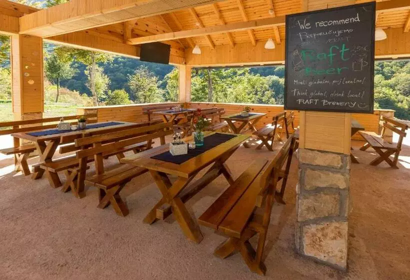 Outdoor Resort Tarasport