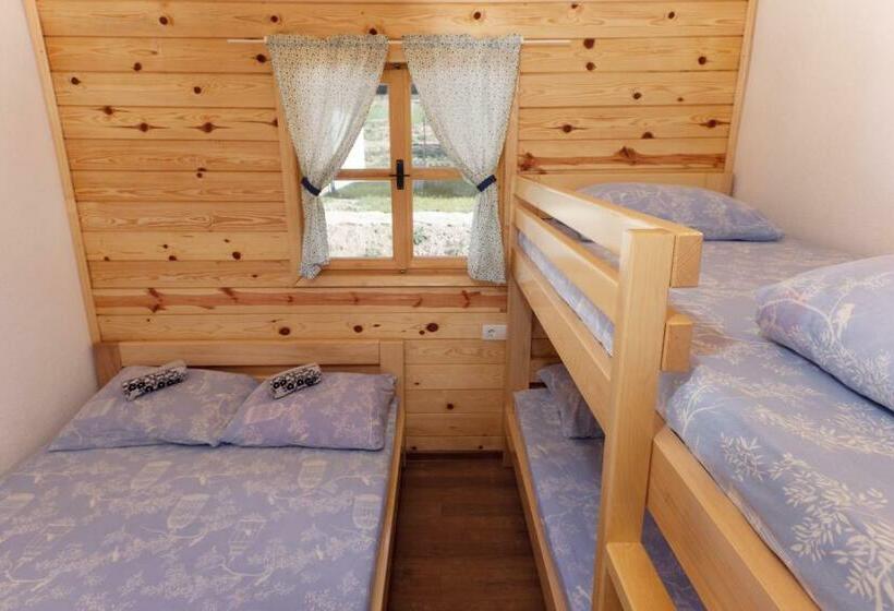 Outdoor Resort Tarasport