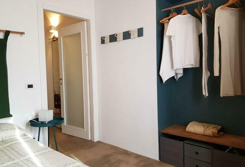 بنسيون Casa Zazalica