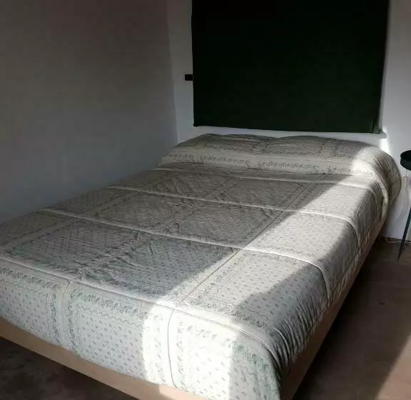 ペンション Casa Zazalica