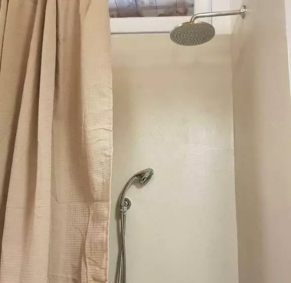 ペンション Casa Zazalica