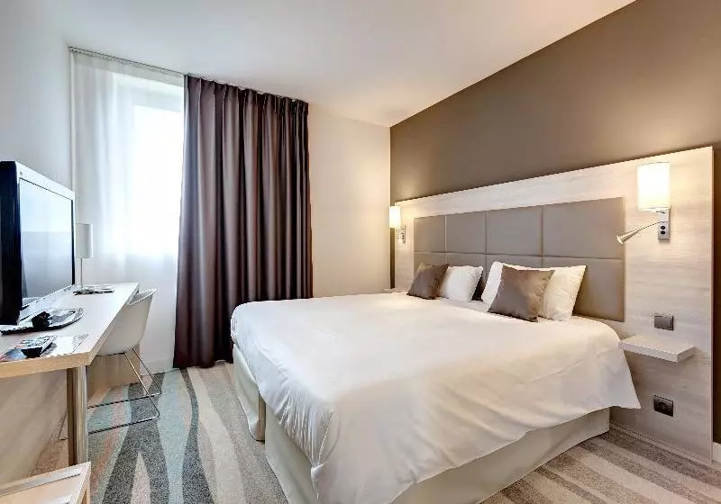 Brit Hotel Vendee Mer