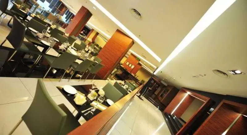 ホテル 11 @ Century