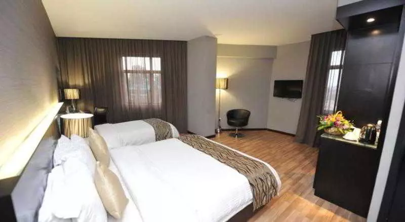 ホテル 11 @ Century