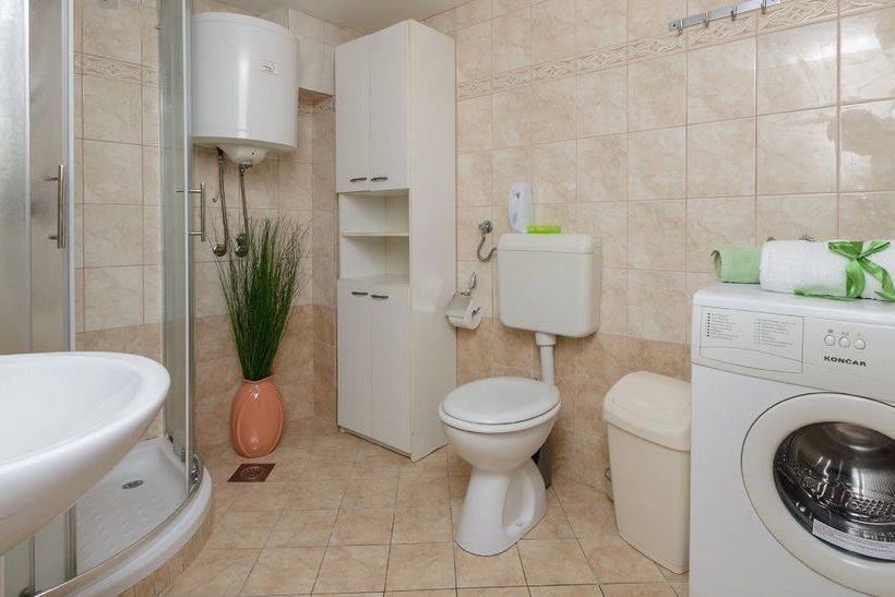 בית מלון כפרי Apartments Plaza