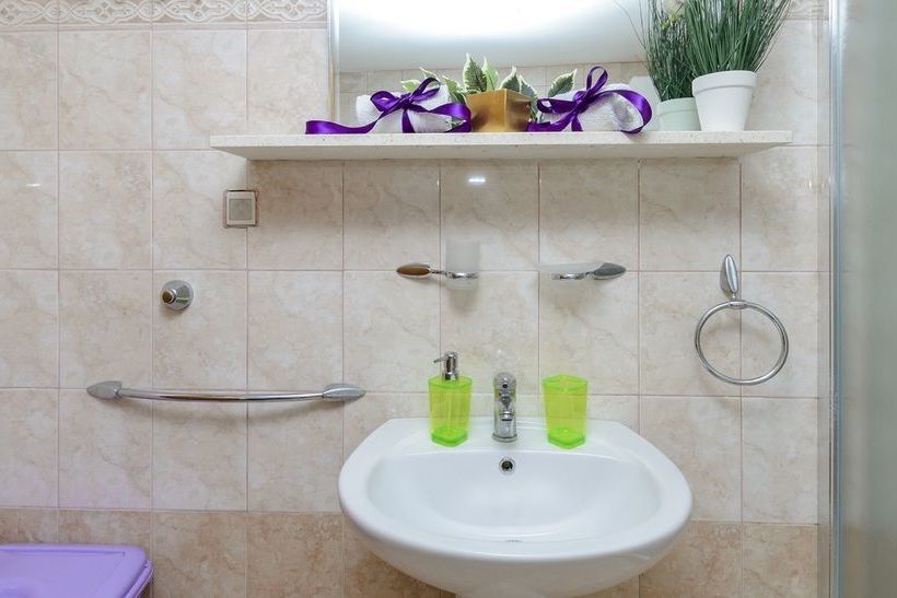 בית מלון כפרי Apartments Plaza