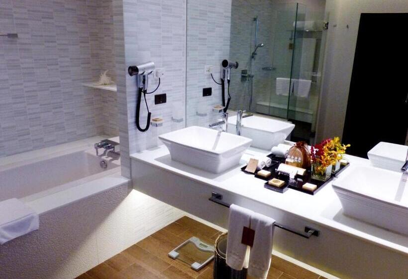 酒店 Baan Souchada Resort & Spa