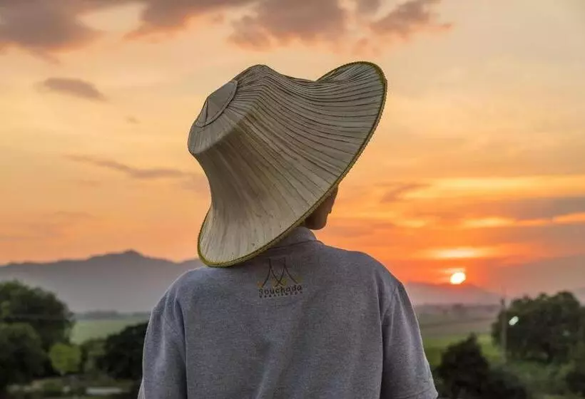 酒店 Baan Souchada Resort & Spa