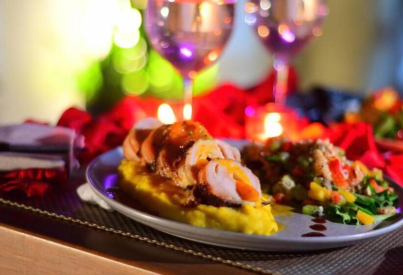 هتل Buena Vista Express