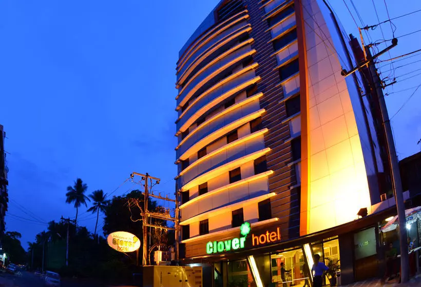 Hotelli Clover