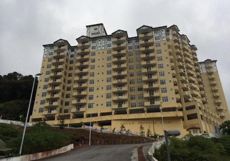 ホテル Crown Imperial Court