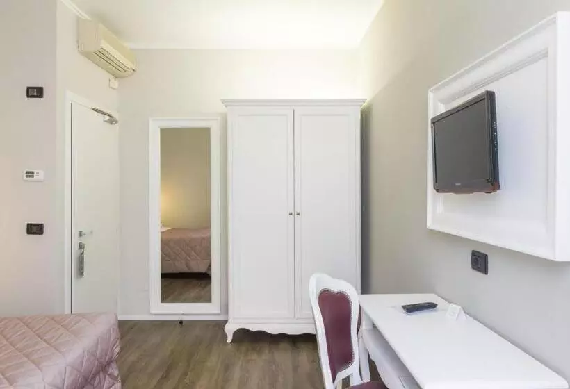 בית מלון כפרי Degli Oleandri