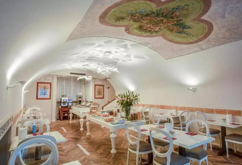 בית מלון כפרי Degli Oleandri