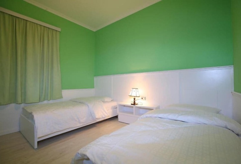 בית מלון כפרי Kastria