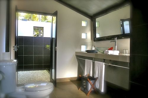 فندق The Forty Eight Resort Candidasa