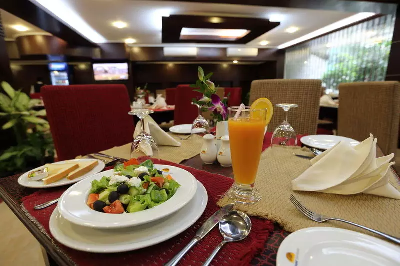 هتل Nascent Gardenia Baridhara