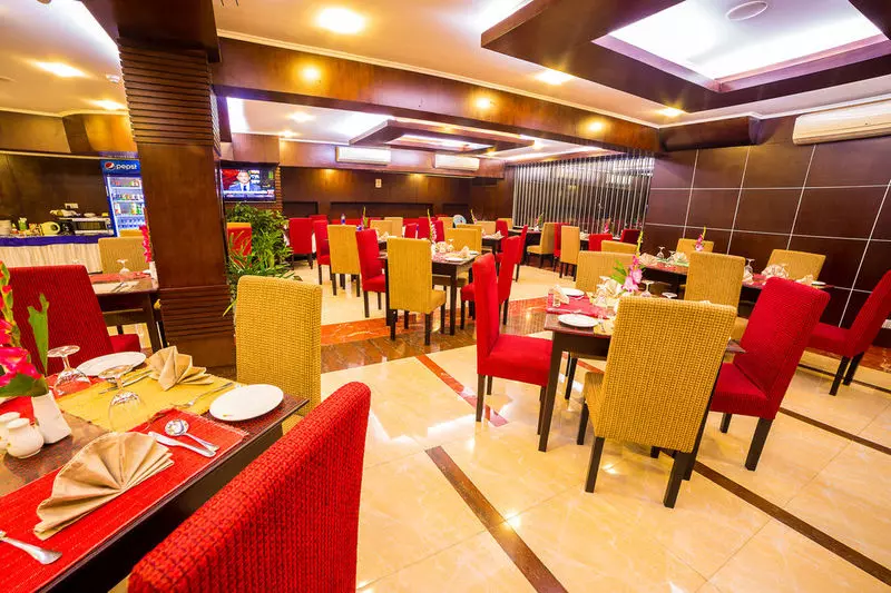 هتل Nascent Gardenia Baridhara