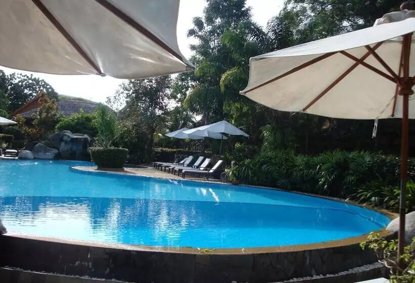 Hotelli Palm Garden Resort