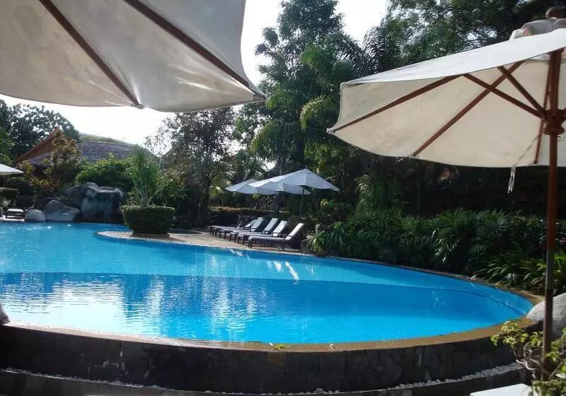 Hotelli Palm Garden Resort