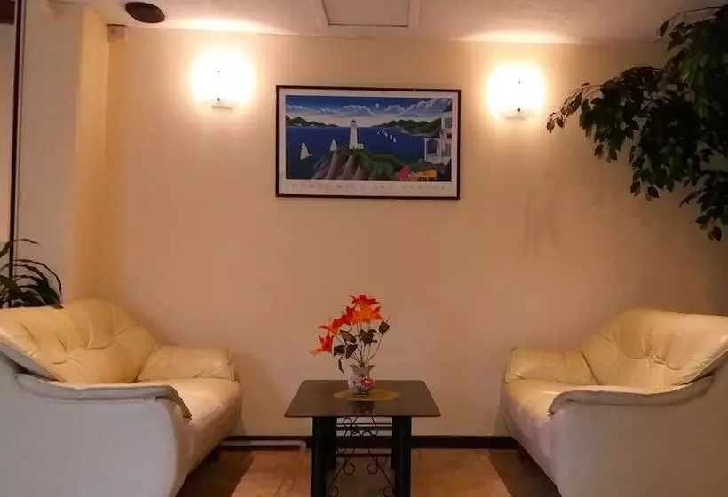 Hotelli Paradise Inn