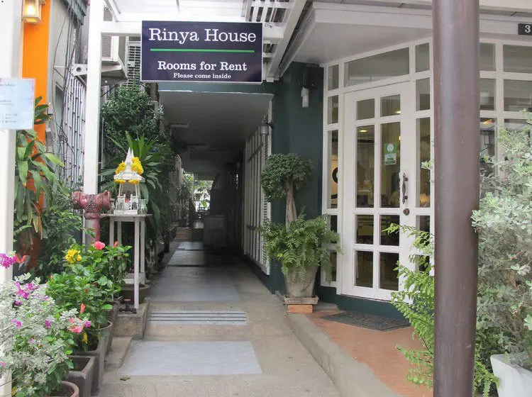 호텔 Rinya House
